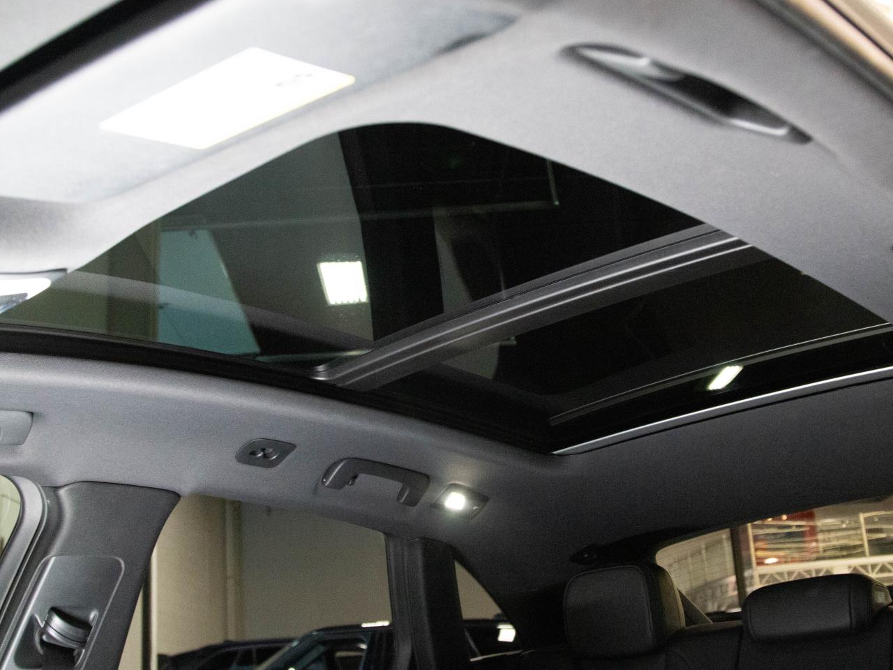 2021 Porsche Macan PREMIUM PLUS PKG | BOSE | PANO Photo