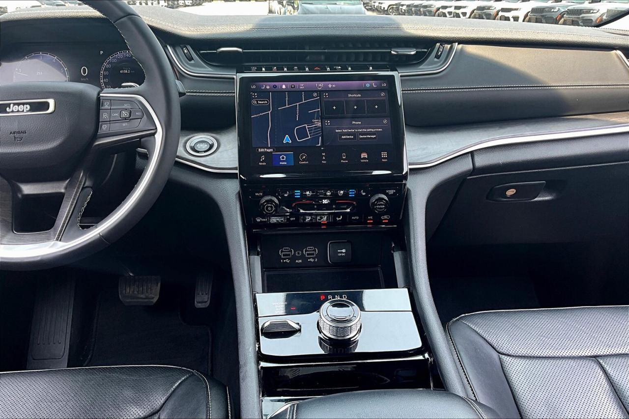 2023 Jeep Grand Cherokee Limited | Heated Seats | Remote Start | 4x4 Photo