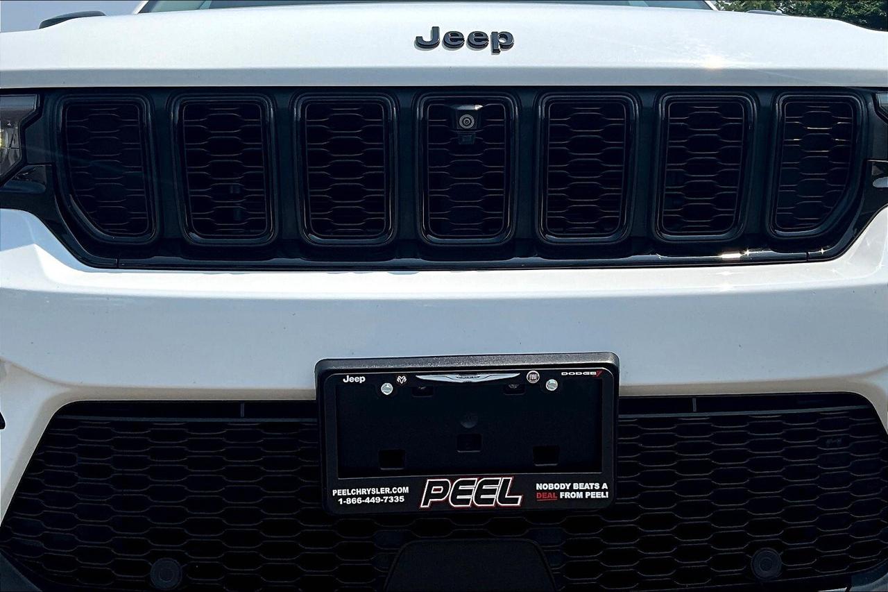 2023 Jeep Grand Cherokee Limited | Heated Seats | Remote Start | 4x4 Photo