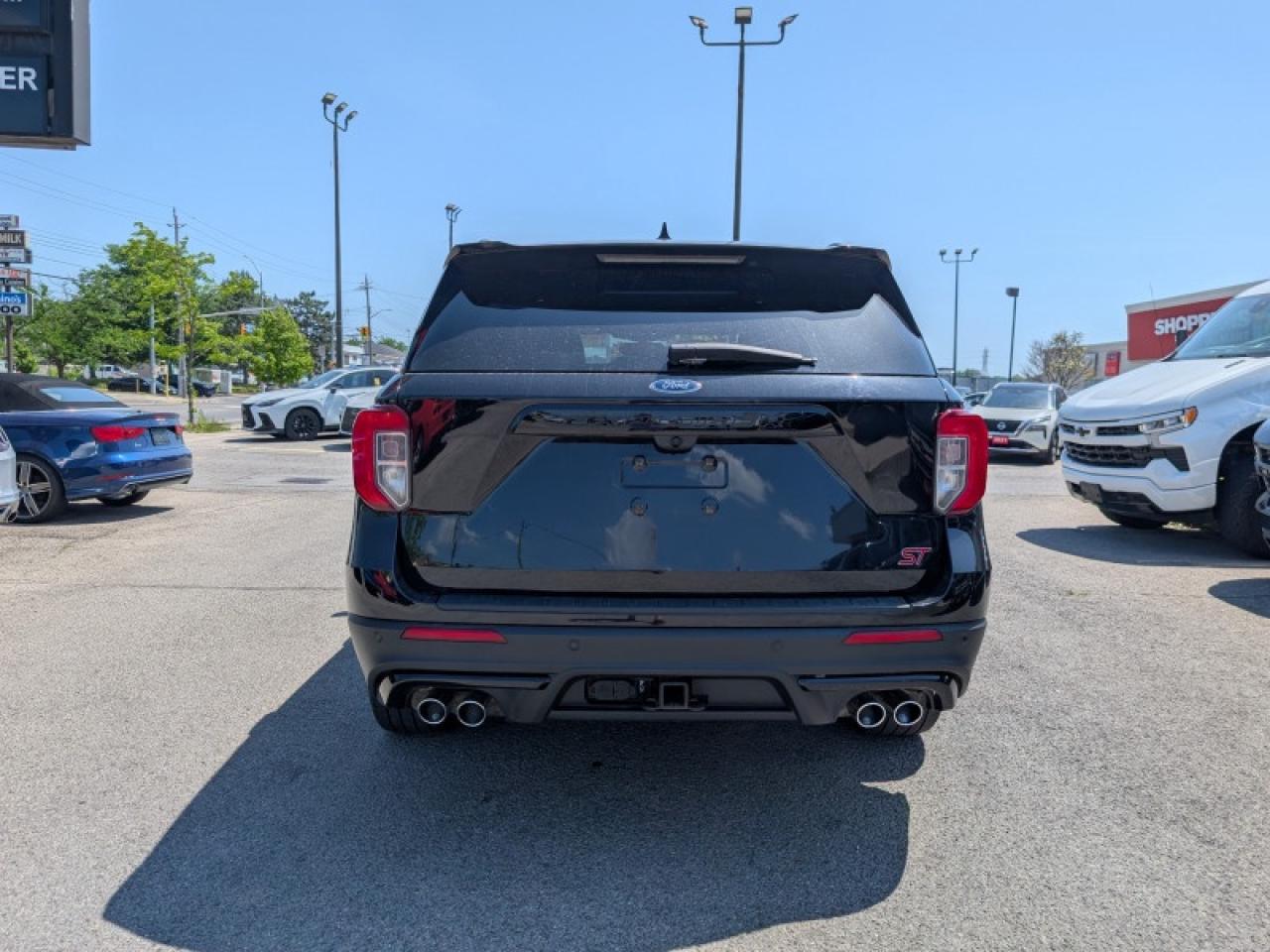 2021 Ford Explorer ST  **ST STREET PACK - PREM TECH PKG** Photo3