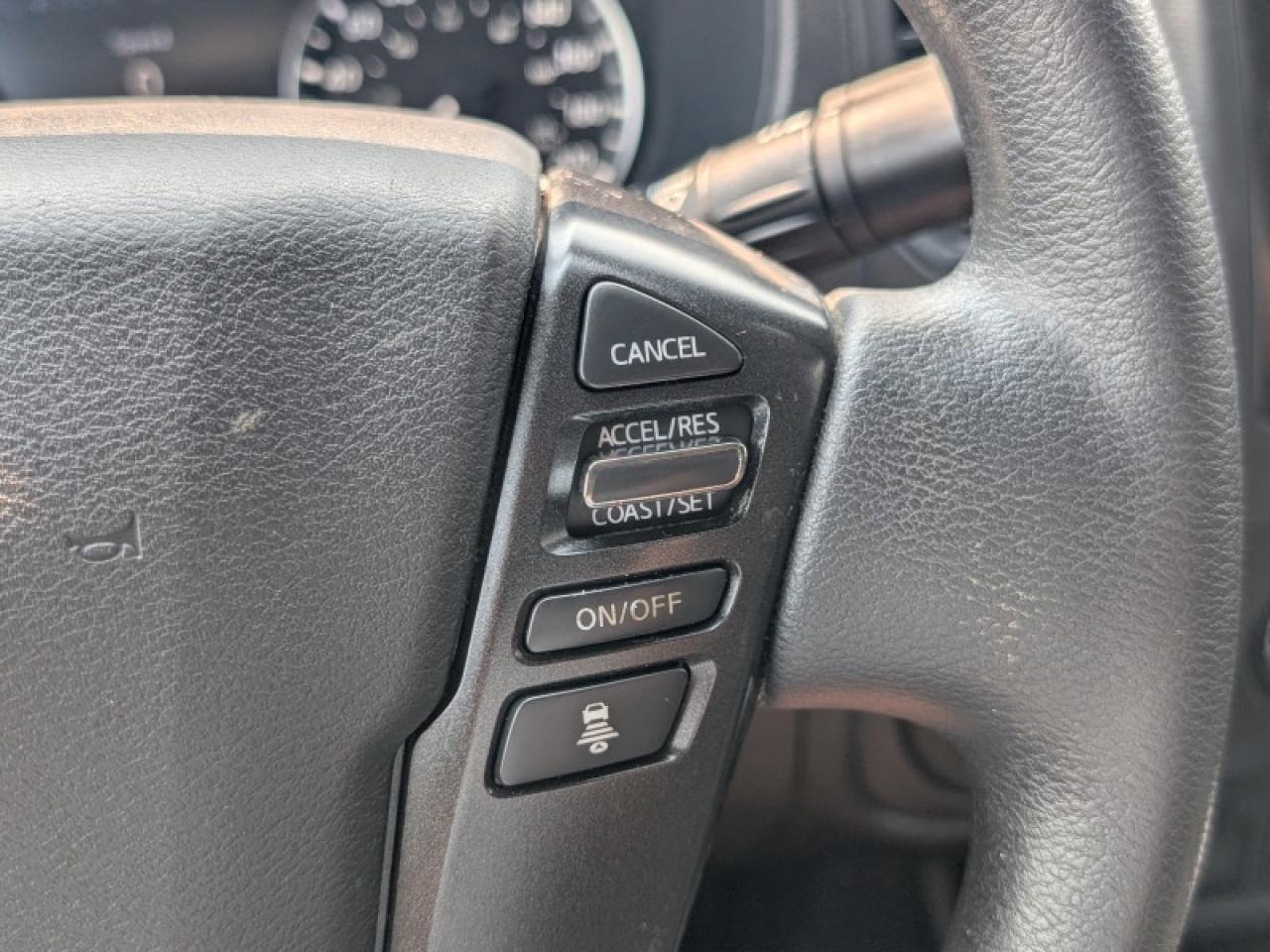 2023 Nissan Frontier S  **ADAP CC -BLIND SPOT - LANE SAFETY** Photo