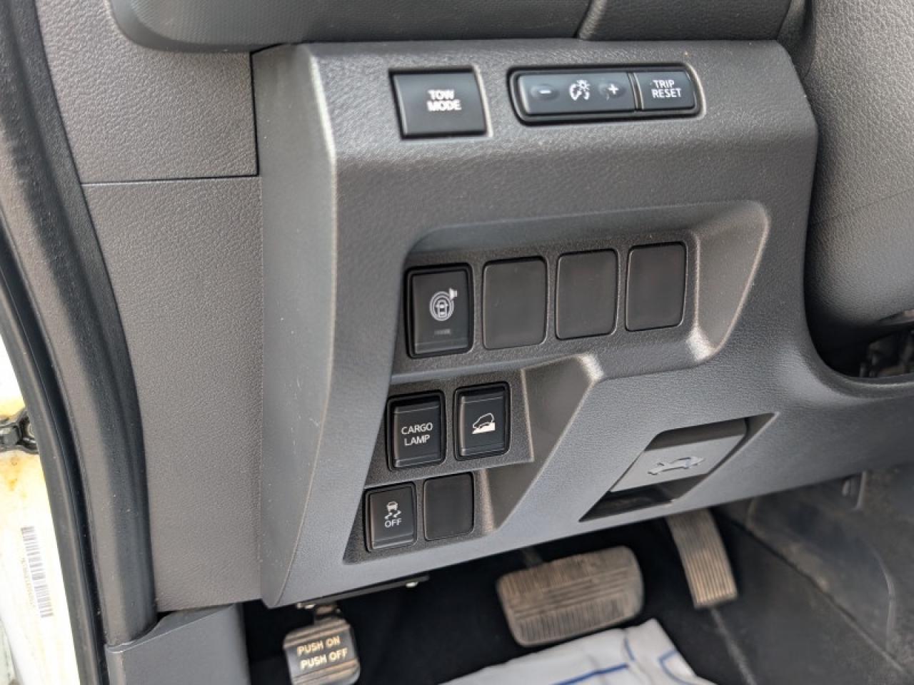 2022 Nissan Frontier S  **GREAT SAFETY FEATURES** Photo