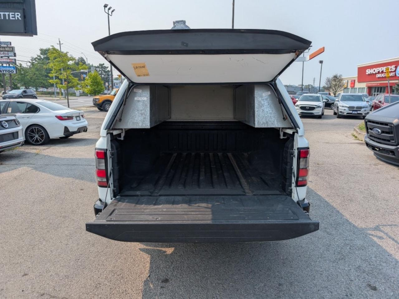 2022 Nissan Frontier S  **GREAT SAFETY FEATURES** Photo
