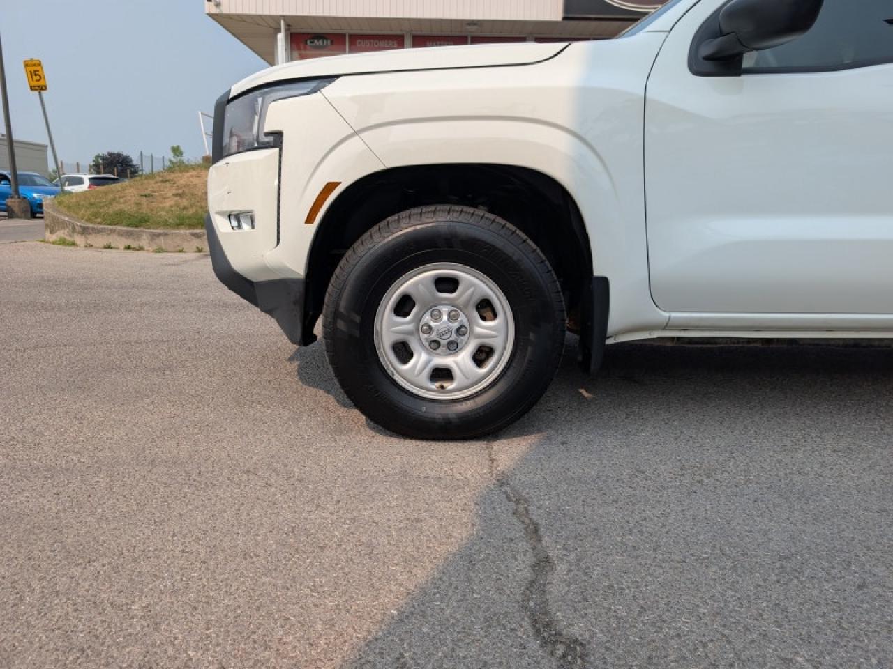 2022 Nissan Frontier S  **GREAT SAFETY FEATURES** Photo