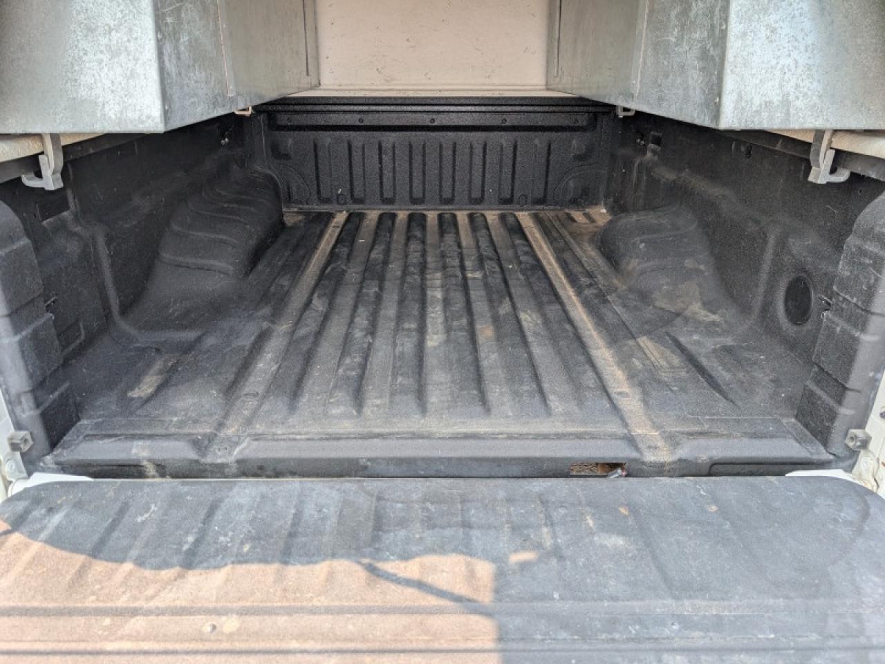 2022 Nissan Frontier S  **GREAT SAFETY FEATURES** Photo