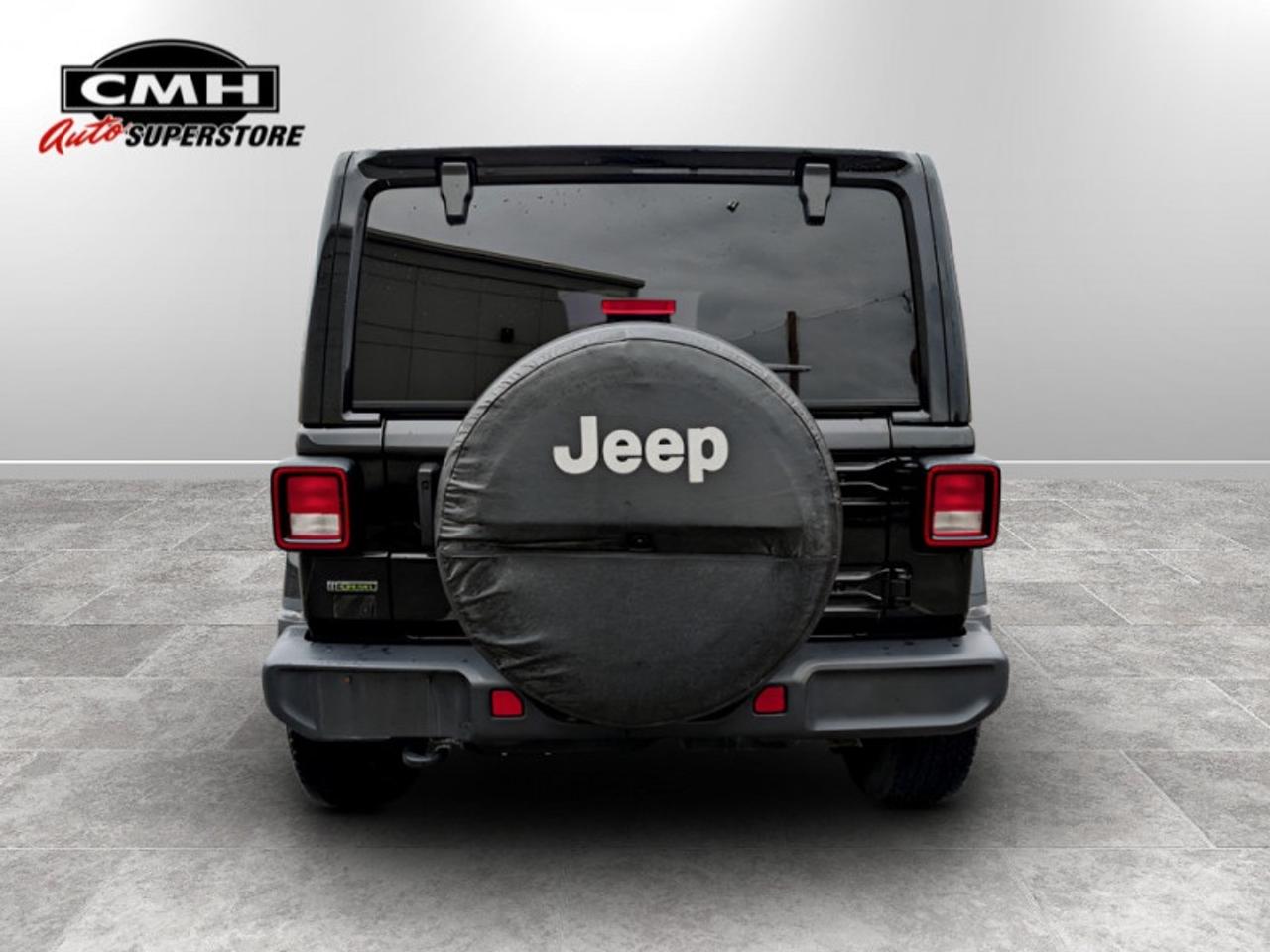 2021 Jeep Wrangler Sahara Unlimited  **LOW KMS - DIESEL** Photo3