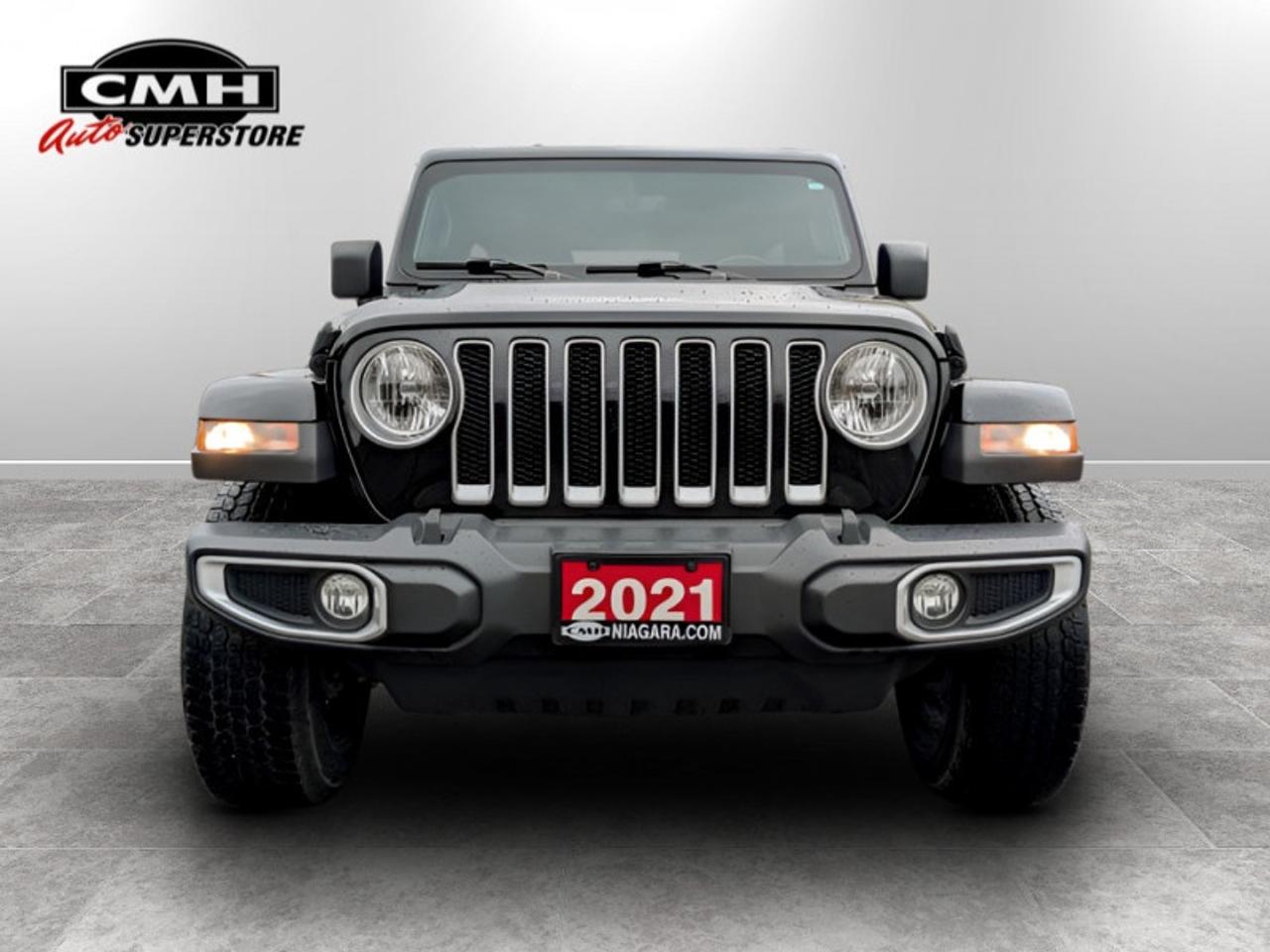 2021 Jeep Wrangler Sahara Unlimited  **LOW KMS - DIESEL** Photo