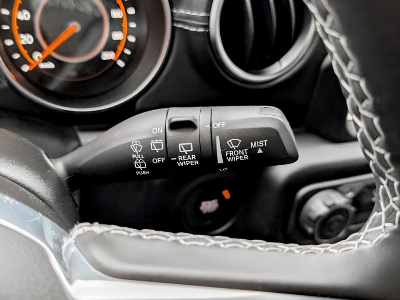 2021 Jeep Wrangler Sahara Unlimited  **LOW KMS - DIESEL** Photo