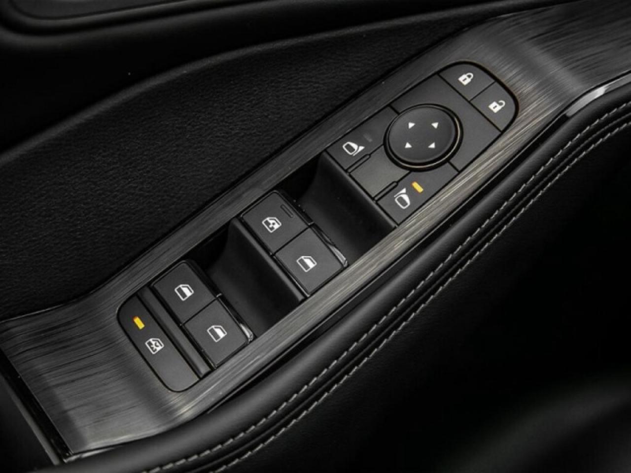 2025 Nissan Rogue SV Moonroof  - Moonroof -  Power Liftgate Photo