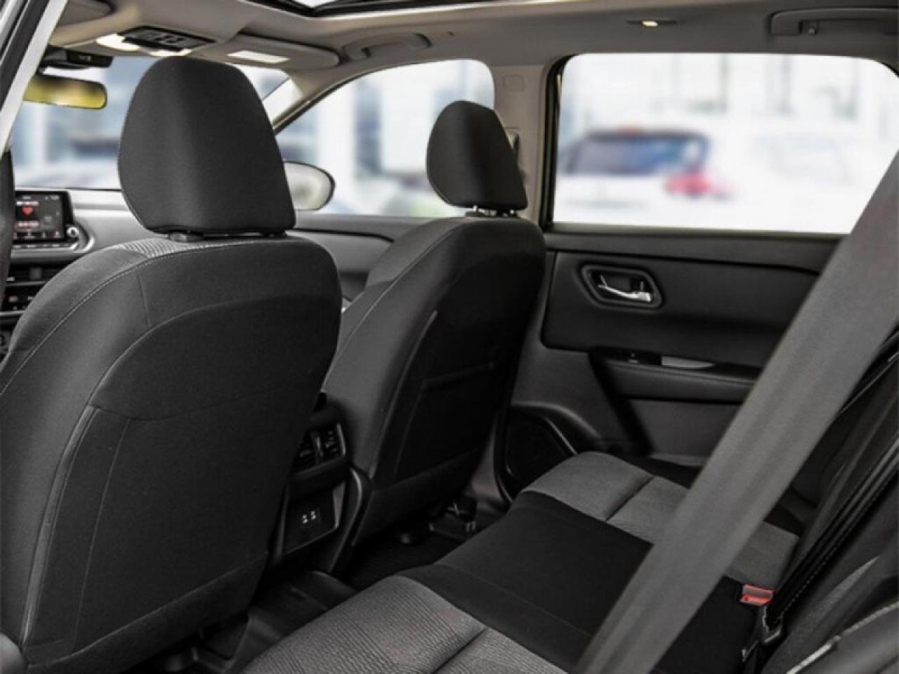 2025 Nissan Rogue SV Moonroof  - Moonroof -  Power Liftgate Photo