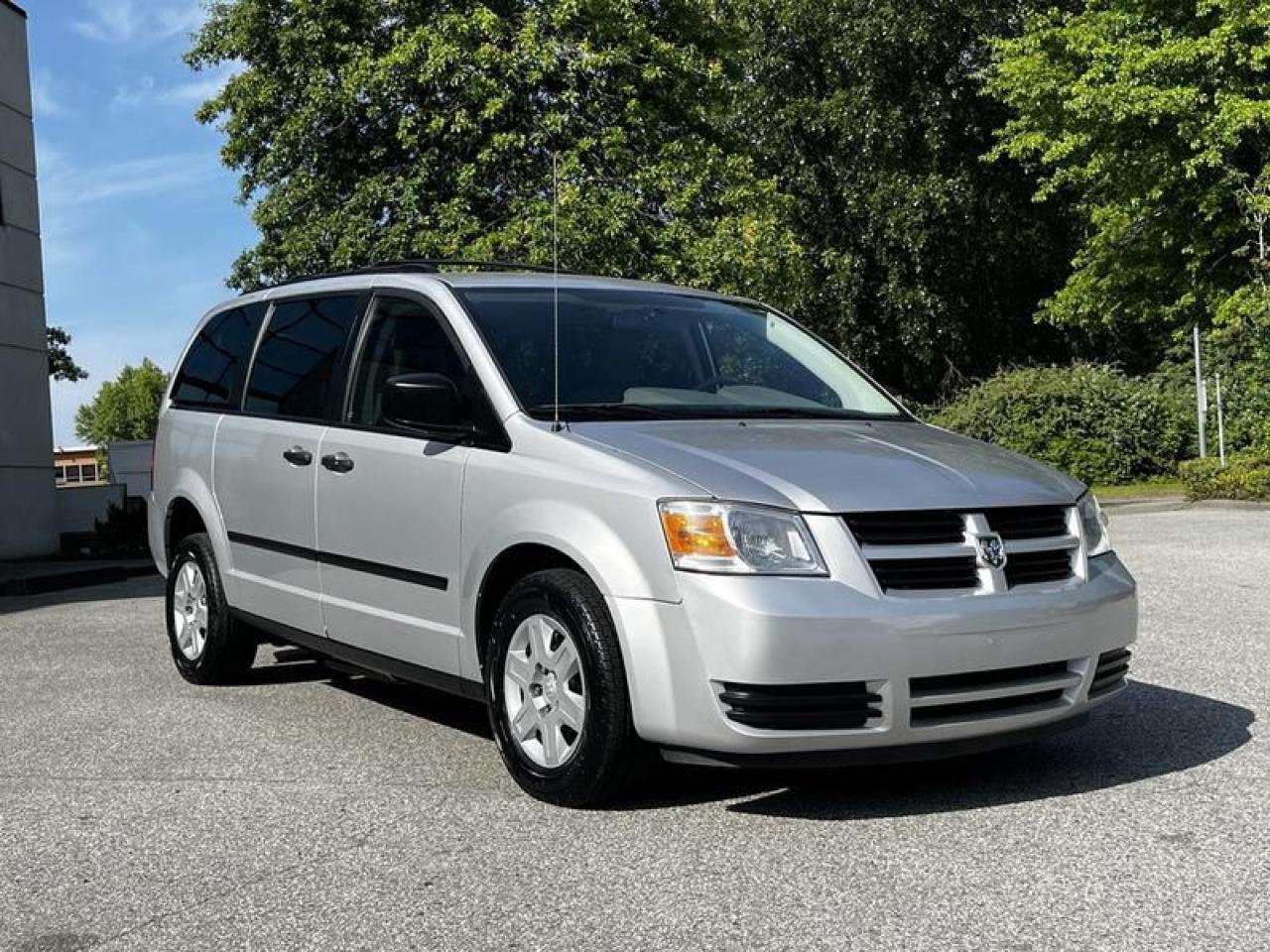 Used 2009 Dodge Grand Caravan SE Wheelchair Accessible 4-Passenger Van for sale in Burnaby, BC