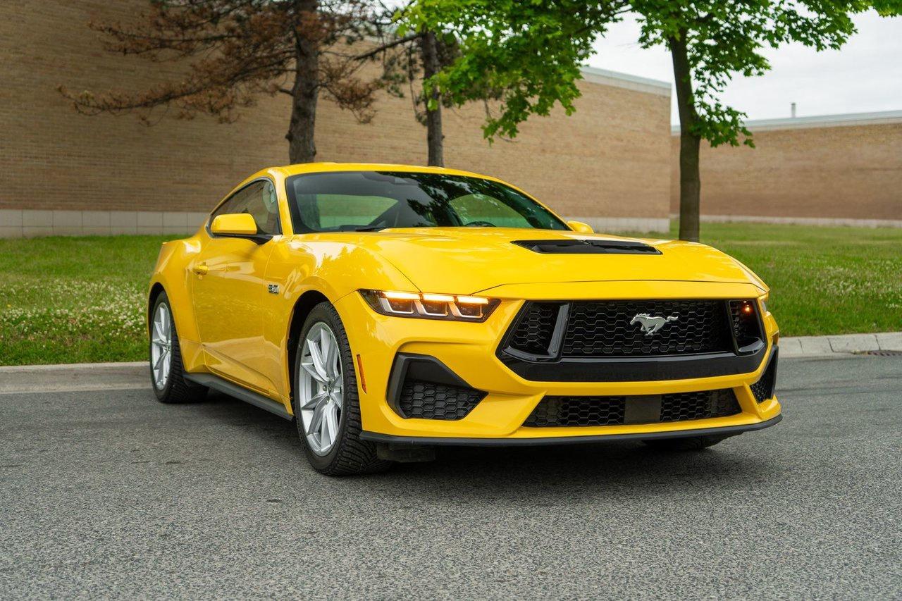 2024 Ford Mustang GT Premium Photo2