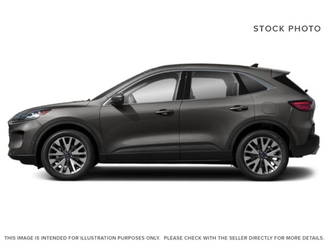 2021 Ford Escape Titanium Hybrid Photo1