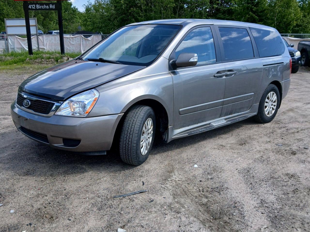 Used 2011 Kia Sedona LX LWB for sale in North Bay, ON