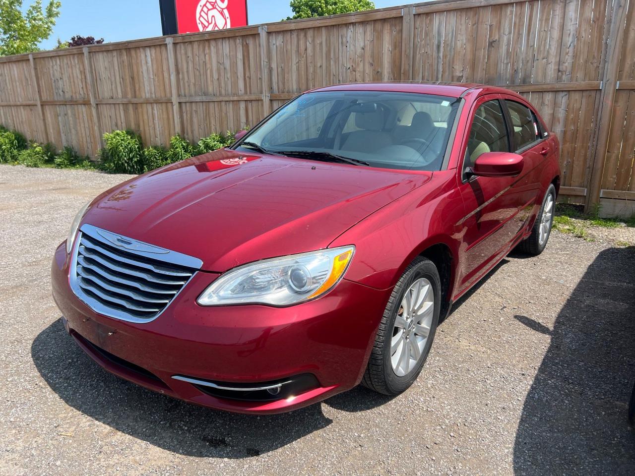 Used 2011 Chrysler 200 Touring for sale in Ajax, ON