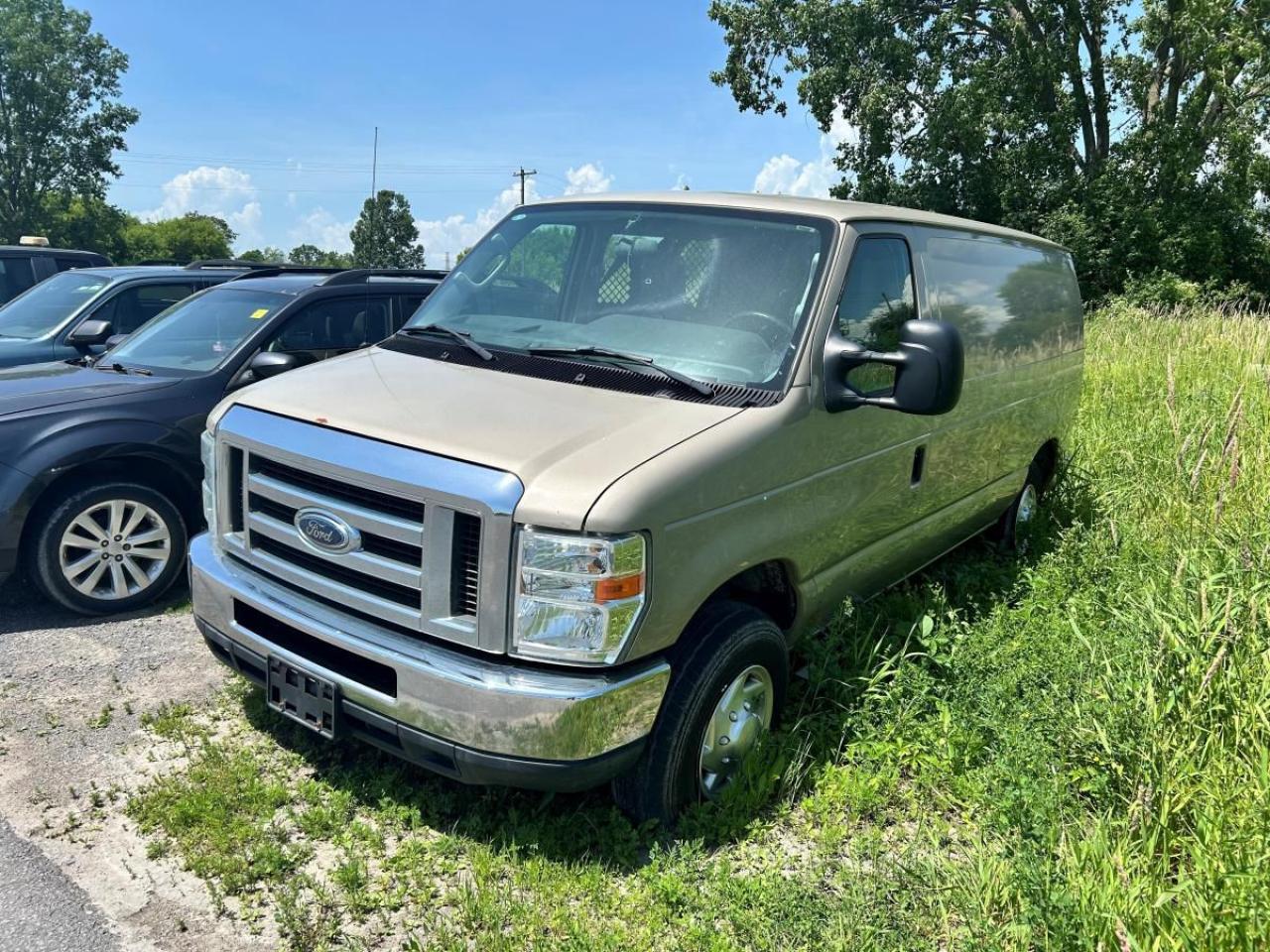 Used 2011 Ford Econoline E250 for sale in Kingston, ON