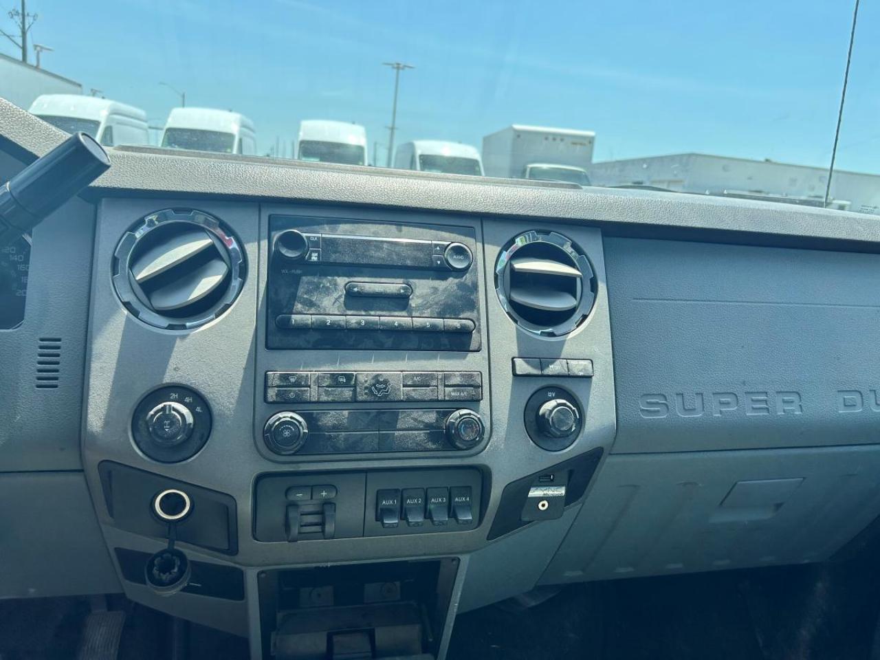 2011 Ford Super Duty Duty Photo