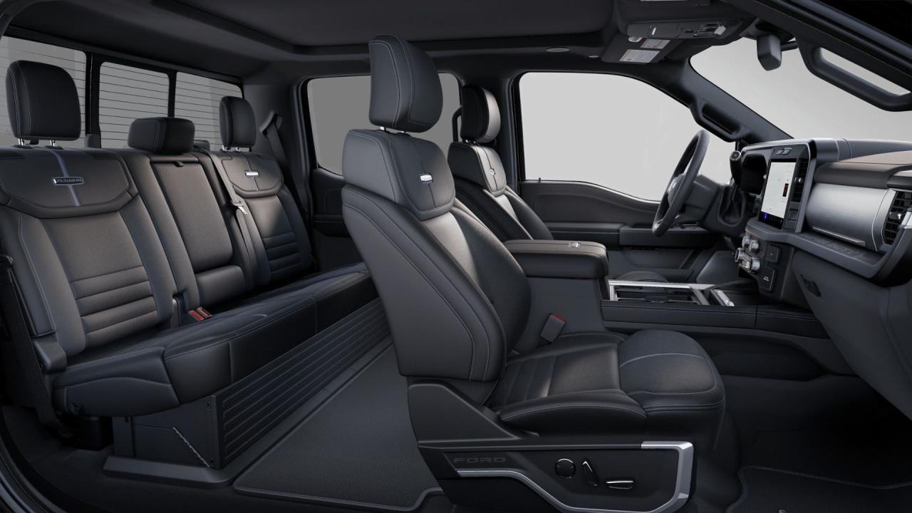 New 2025 Ford F-250 Super Duty SRW Platinum for sale in Kingston, ON