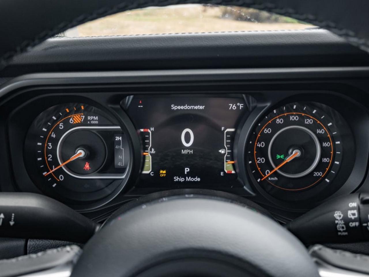 2025 Jeep Wrangler Sahara Photo2