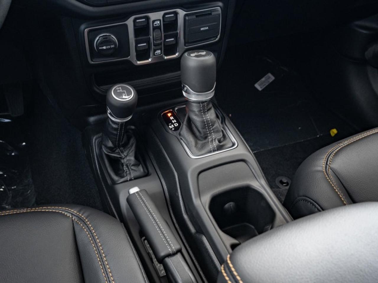 2025 Jeep Wrangler Sahara Photo