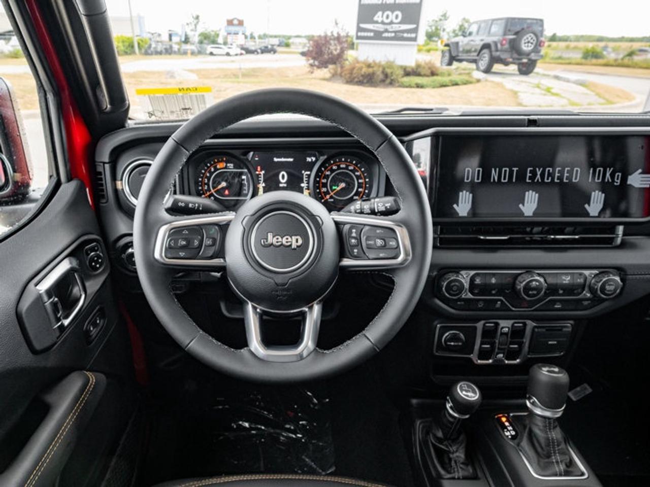 2025 Jeep Wrangler Sahara Photo