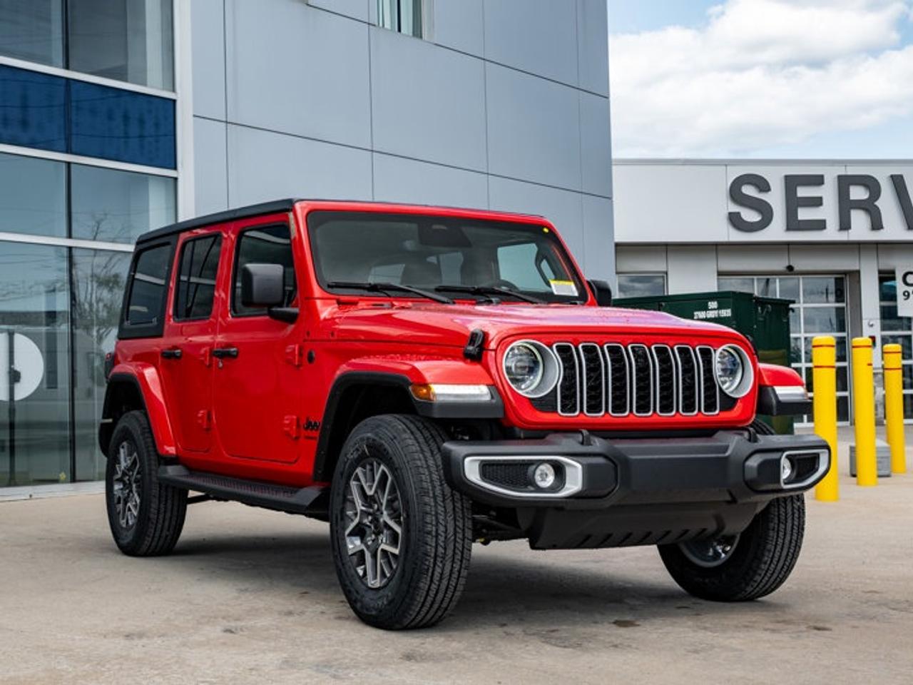 2025 Jeep Wrangler Sahara Photo