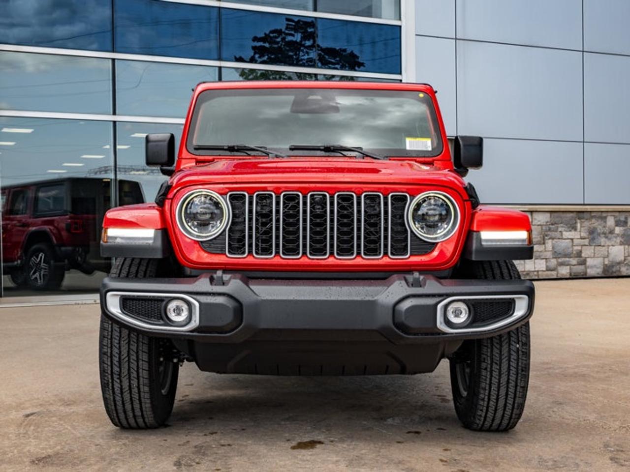 2025 Jeep Wrangler Sahara Photo
