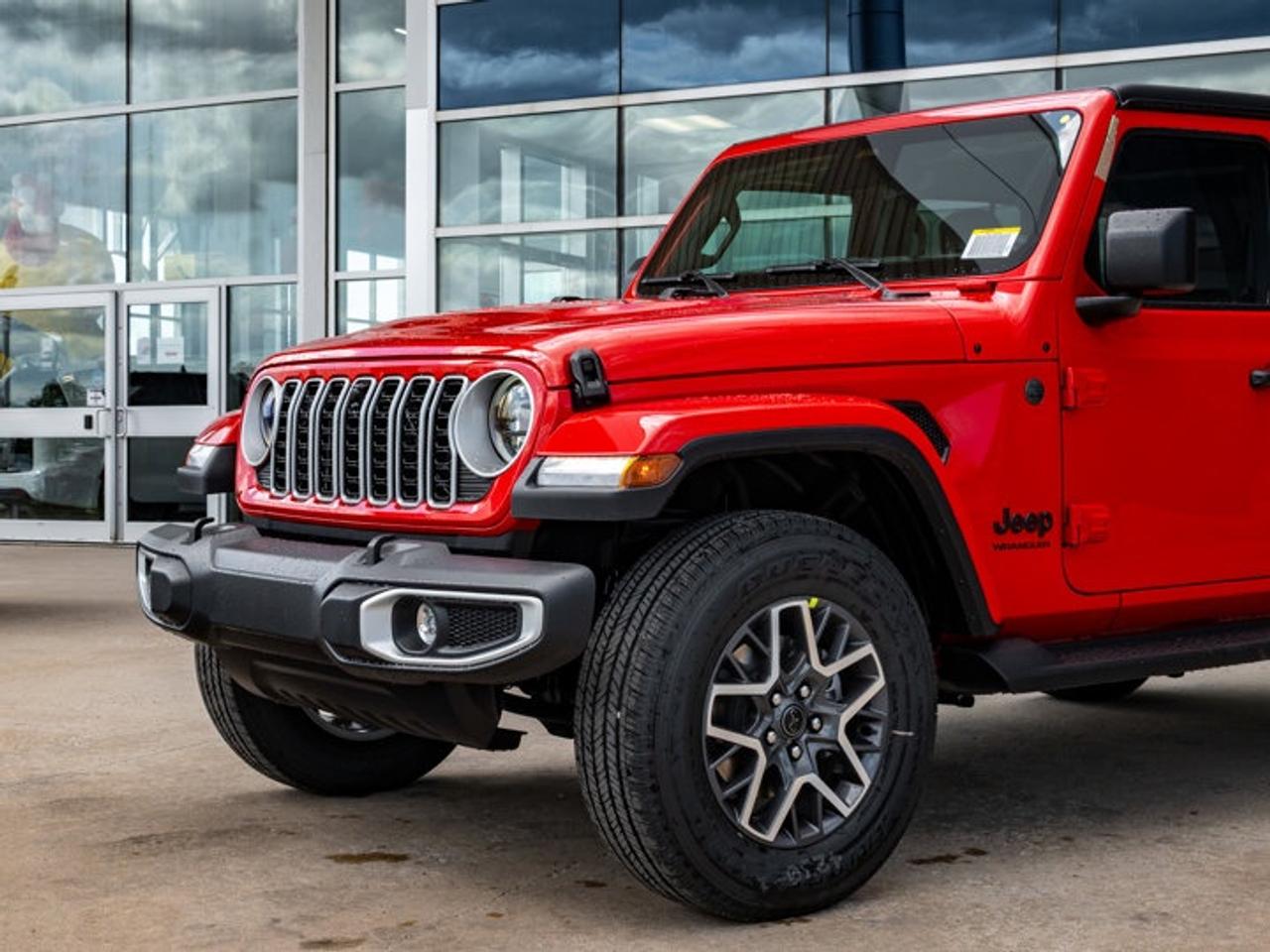 2025 Jeep Wrangler Sahara Photo