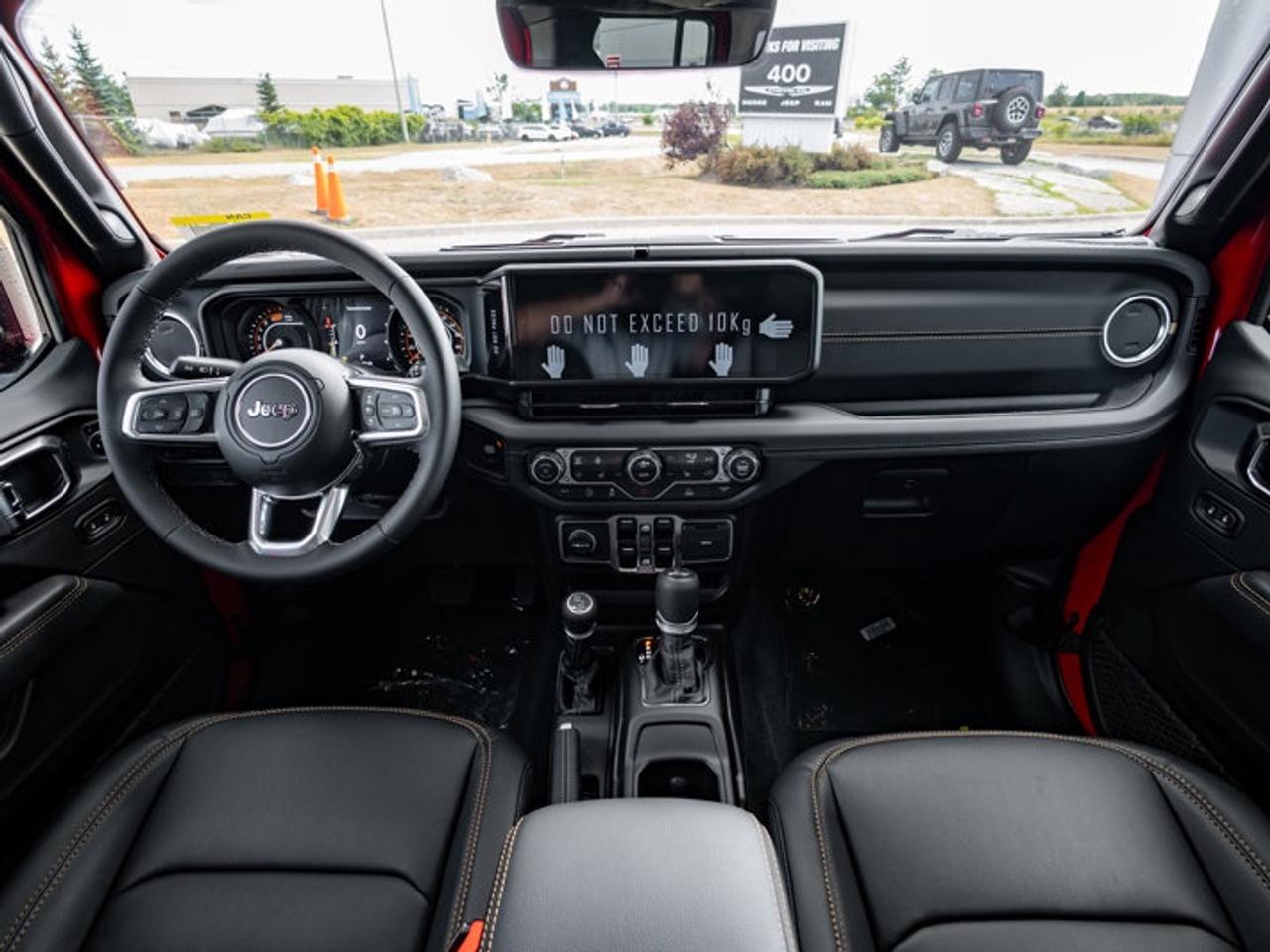 2025 Jeep Wrangler Sahara Photo