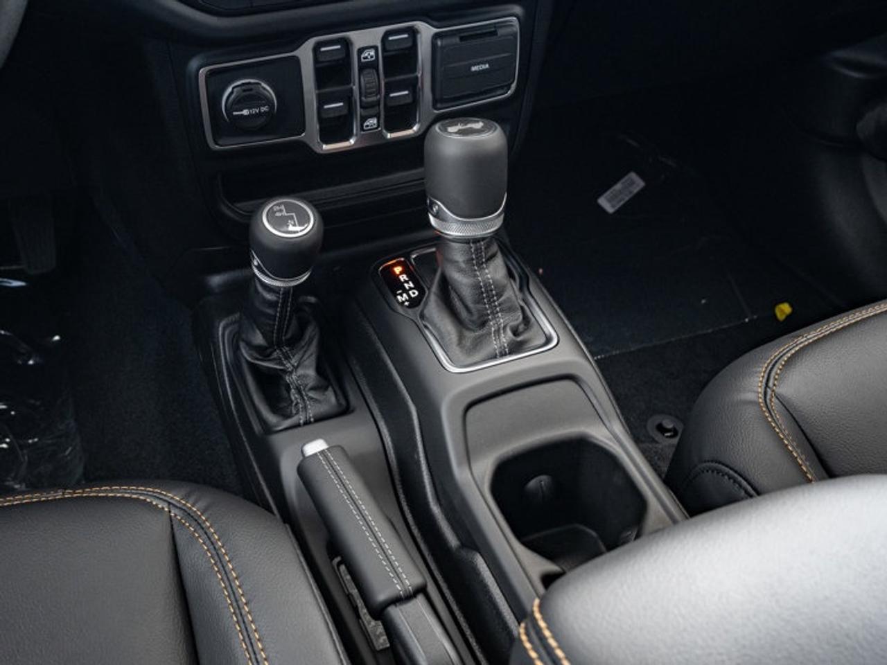 2025 Jeep Wrangler Sahara Photo