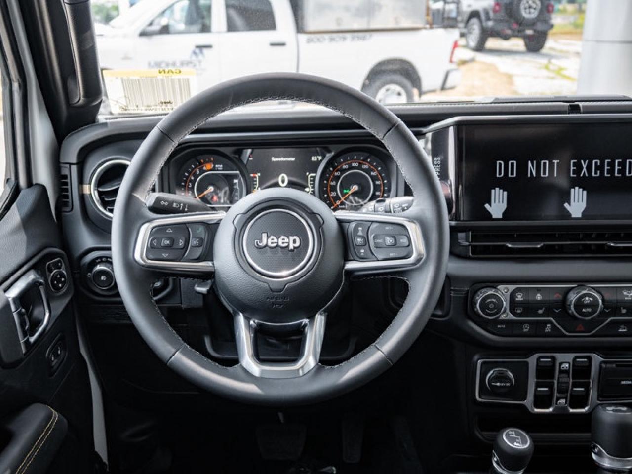 2025 Jeep Wrangler Sahara Photo