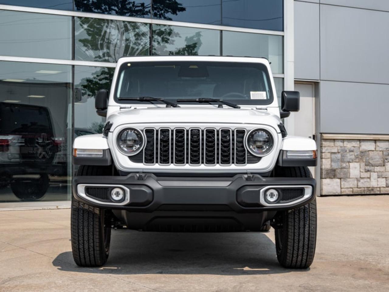 2025 Jeep Wrangler Sahara Photo