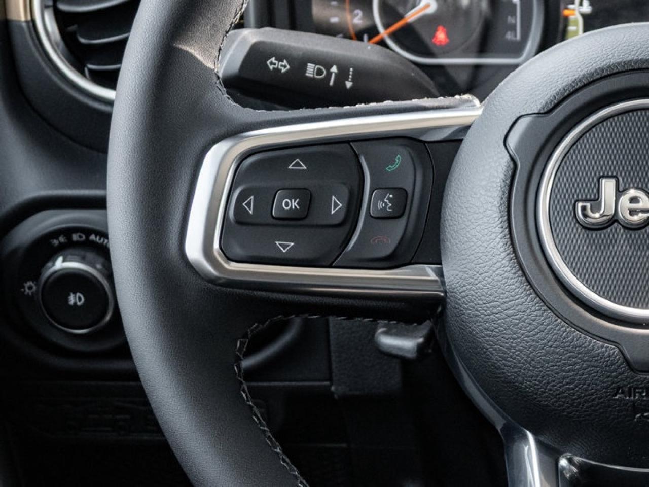 2025 Jeep Wrangler Sahara Photo