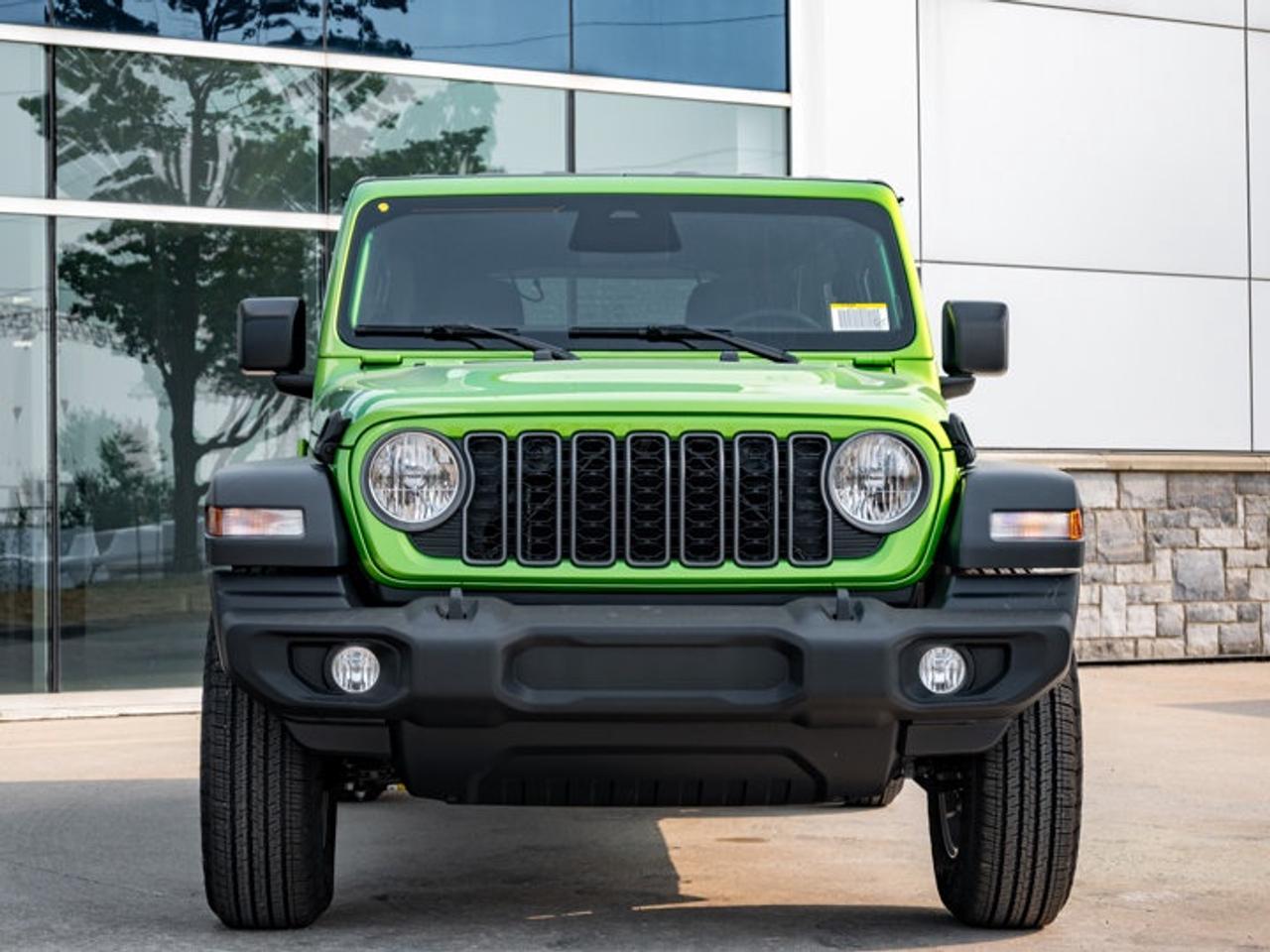 2025 Jeep Wrangler Sport S Photo