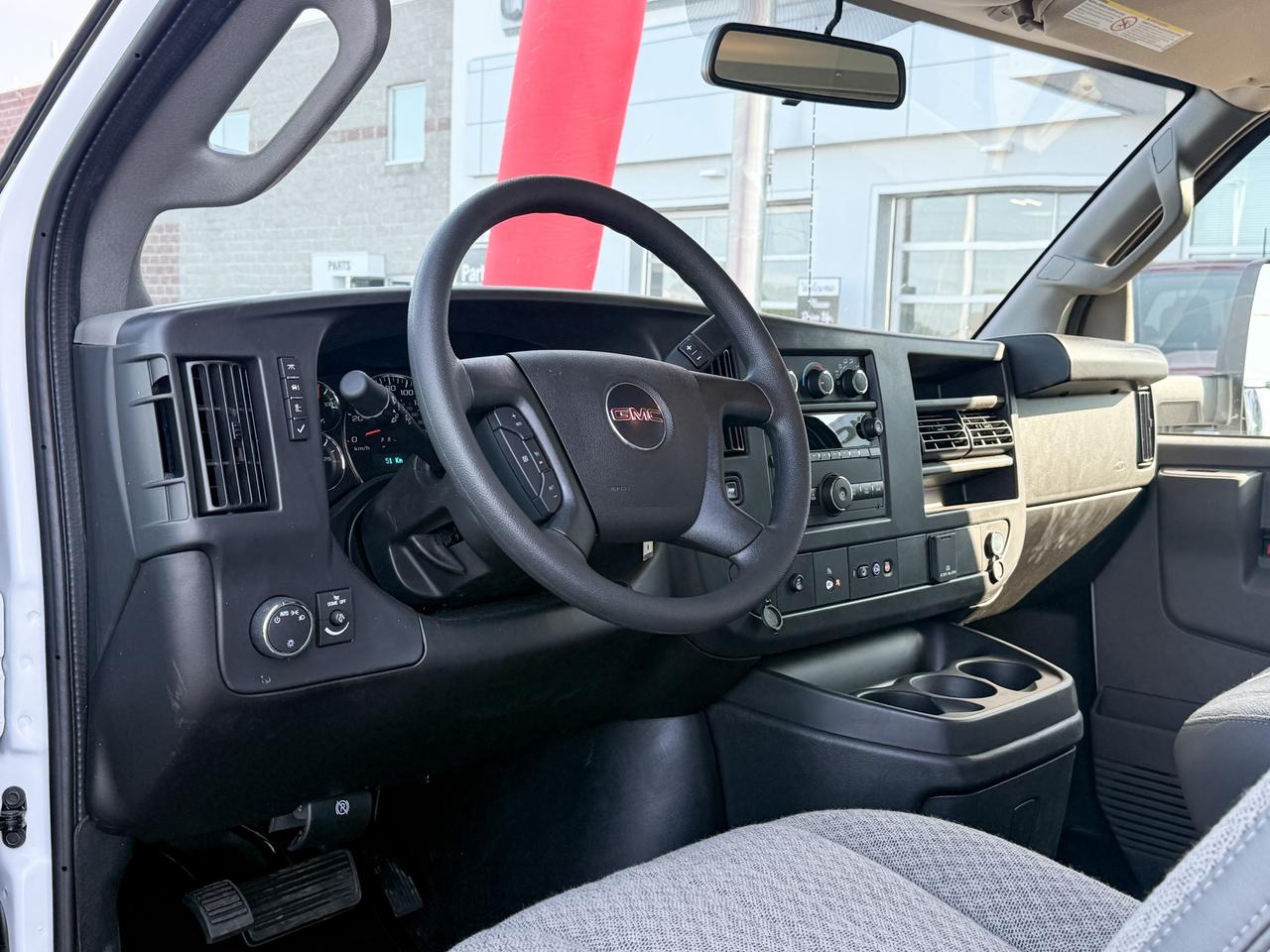 2025 GMC Savana Cutaway Work Van 4.3L V8 WITH REMOTE ENTRY, CRUISE CONTROL, A/C, REAR VISION CAMERA, AM/FM STEREO Photo