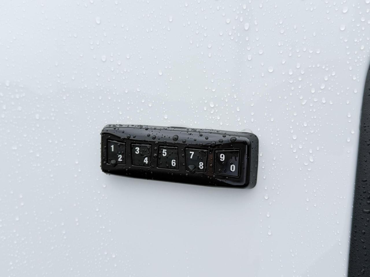 2025 GMC Savana 2500 Work Van 4.3L V6, REMOTE START/ENTRY, POWER DRIVER SEAT, AIR CONDITIONING, CRUISE CONTROL, MP3 PLAYER, BLUETOOTH, REAR VISION CAMERA Photo