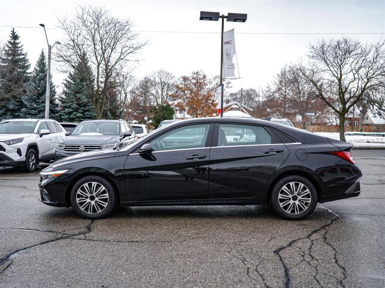 2024 Hyundai Elantra LUXURY | NAV | LTHR | NO ACCIDENTS Photo