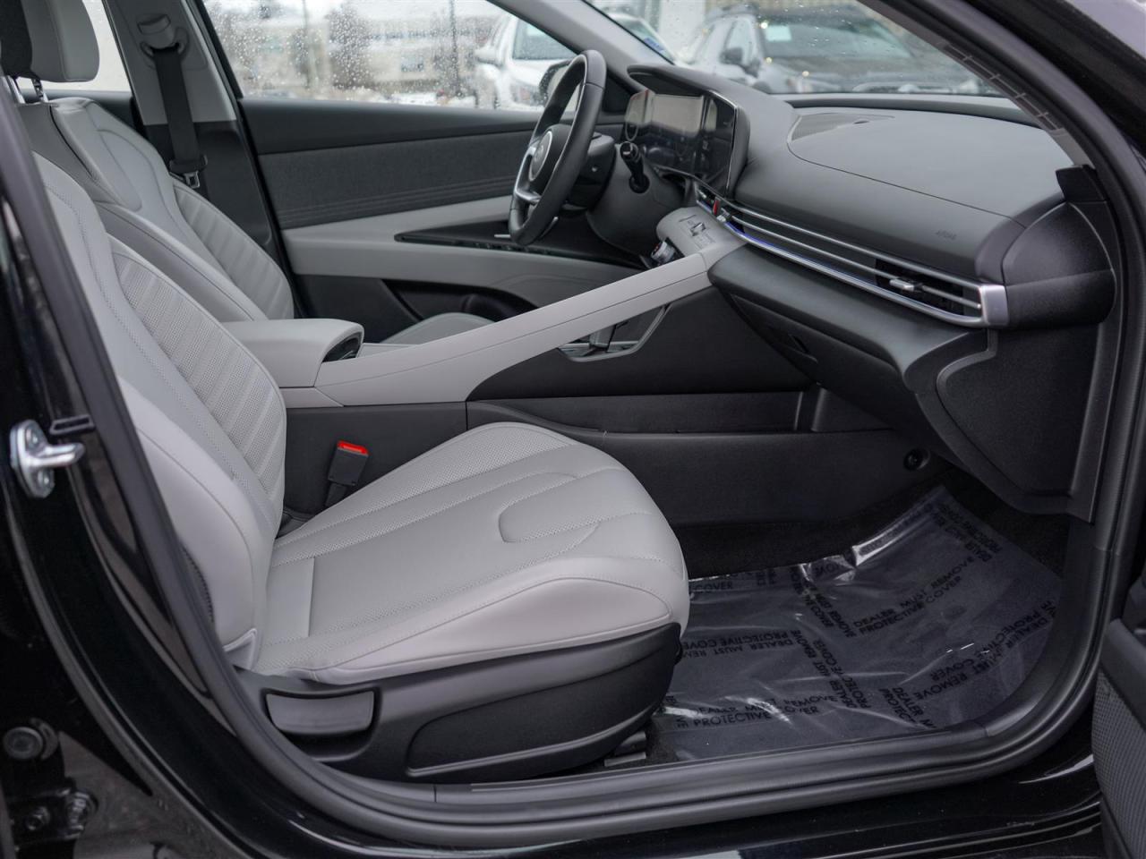 2024 Hyundai Elantra LUXURY | NAV | LTHR | NO ACCIDENTS Photo