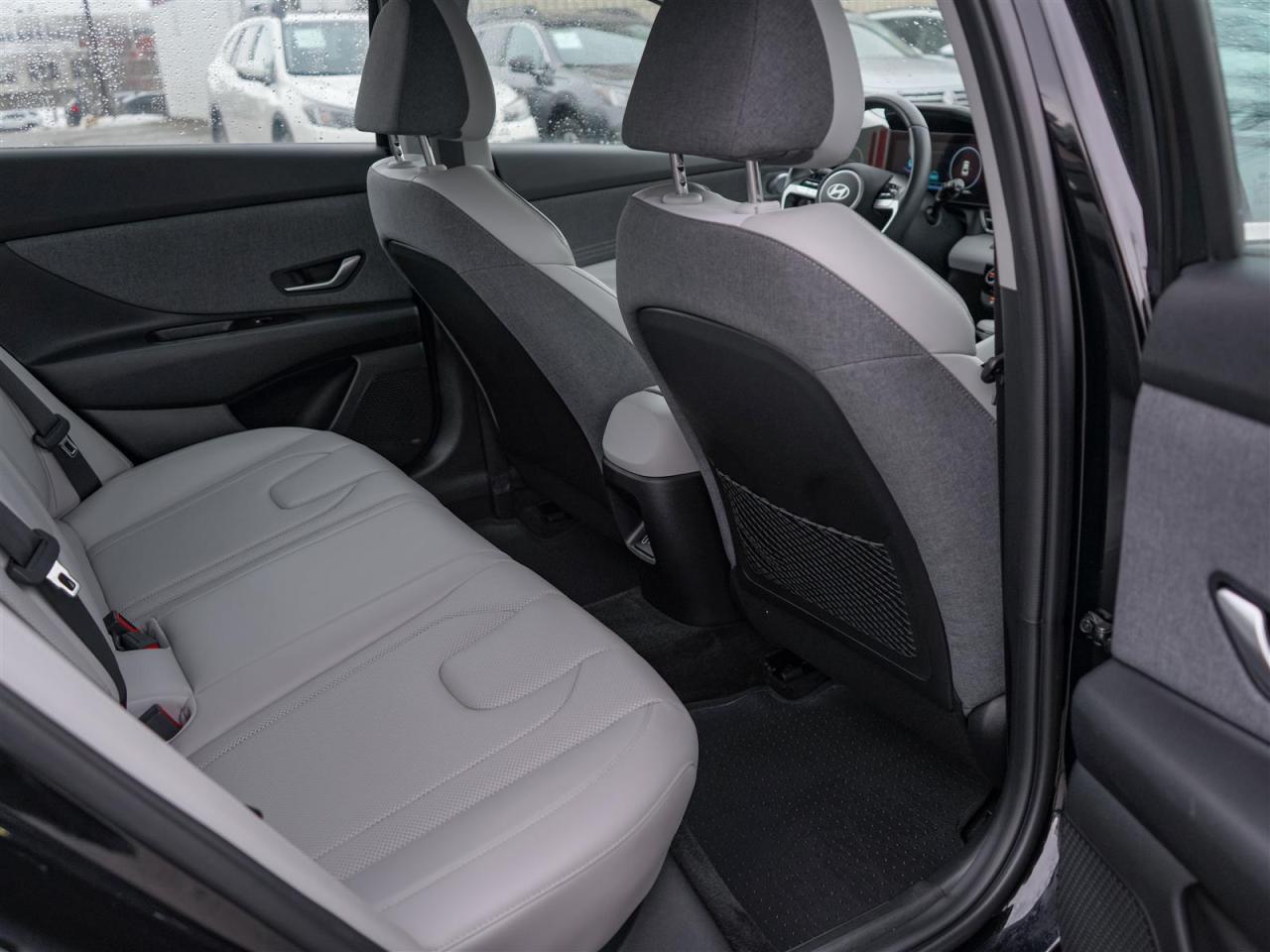 2024 Hyundai Elantra LUXURY | NAV | LTHR | NO ACCIDENTS Photo