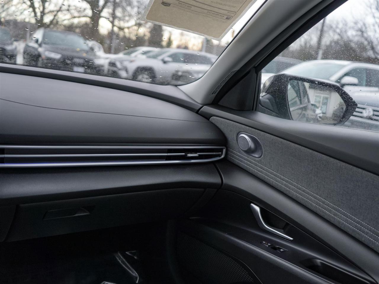 2024 Hyundai Elantra LUXURY | NAV | LTHR | NO ACCIDENTS Photo