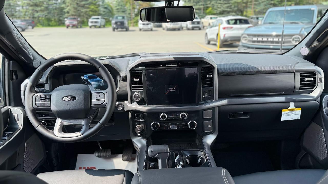 2025 Ford F-150 XLT Photo5