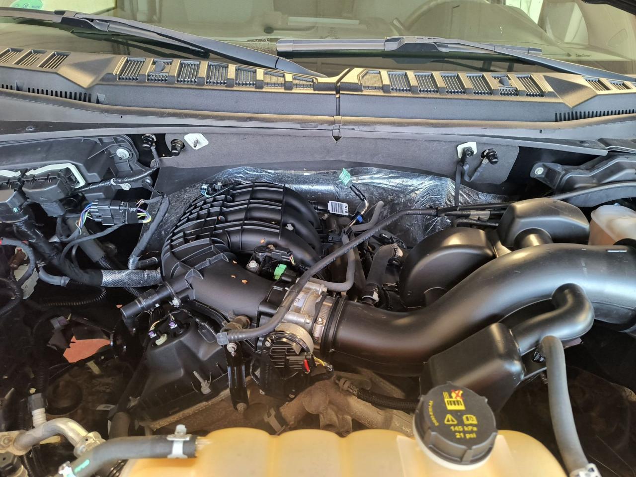 2017 Ford F-150 XLT Photo3