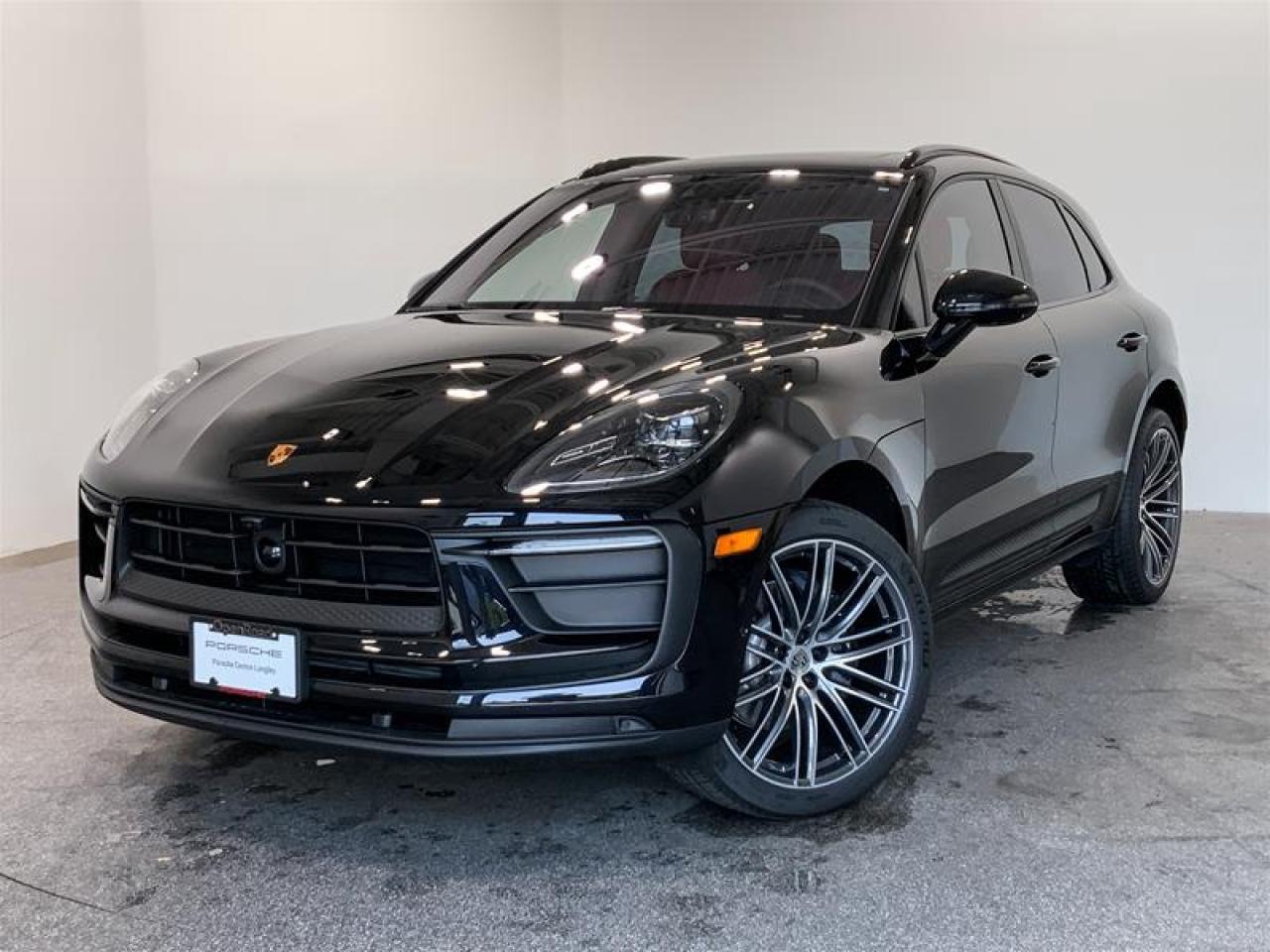 New 2025 Porsche Macan AWD for sale in Langley City, BC