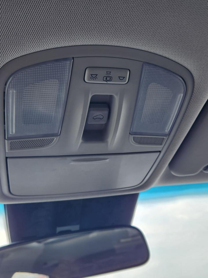 2018 Hyundai KONA LUXURY Photo16