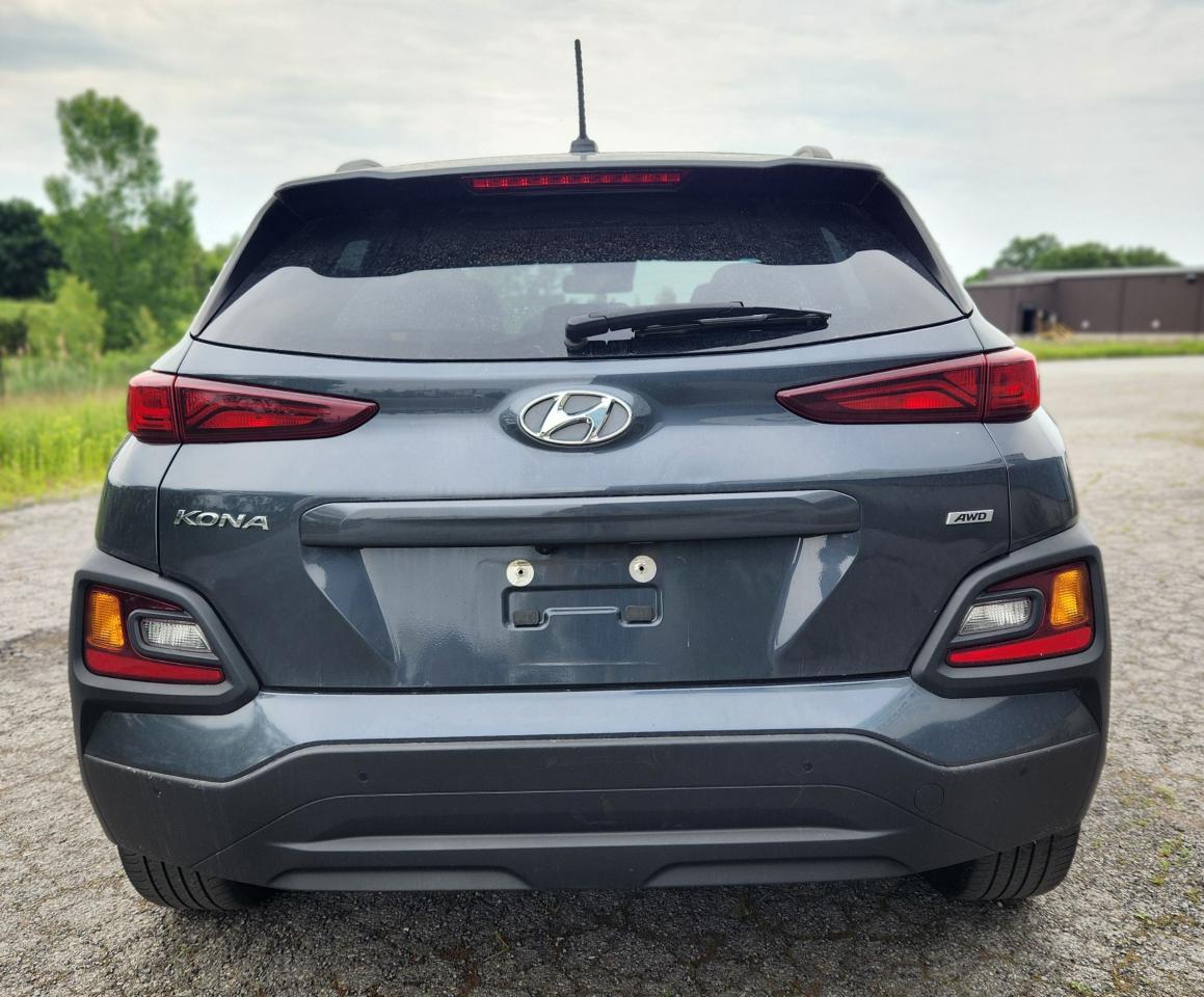 2018 Hyundai KONA LUXURY Photo4