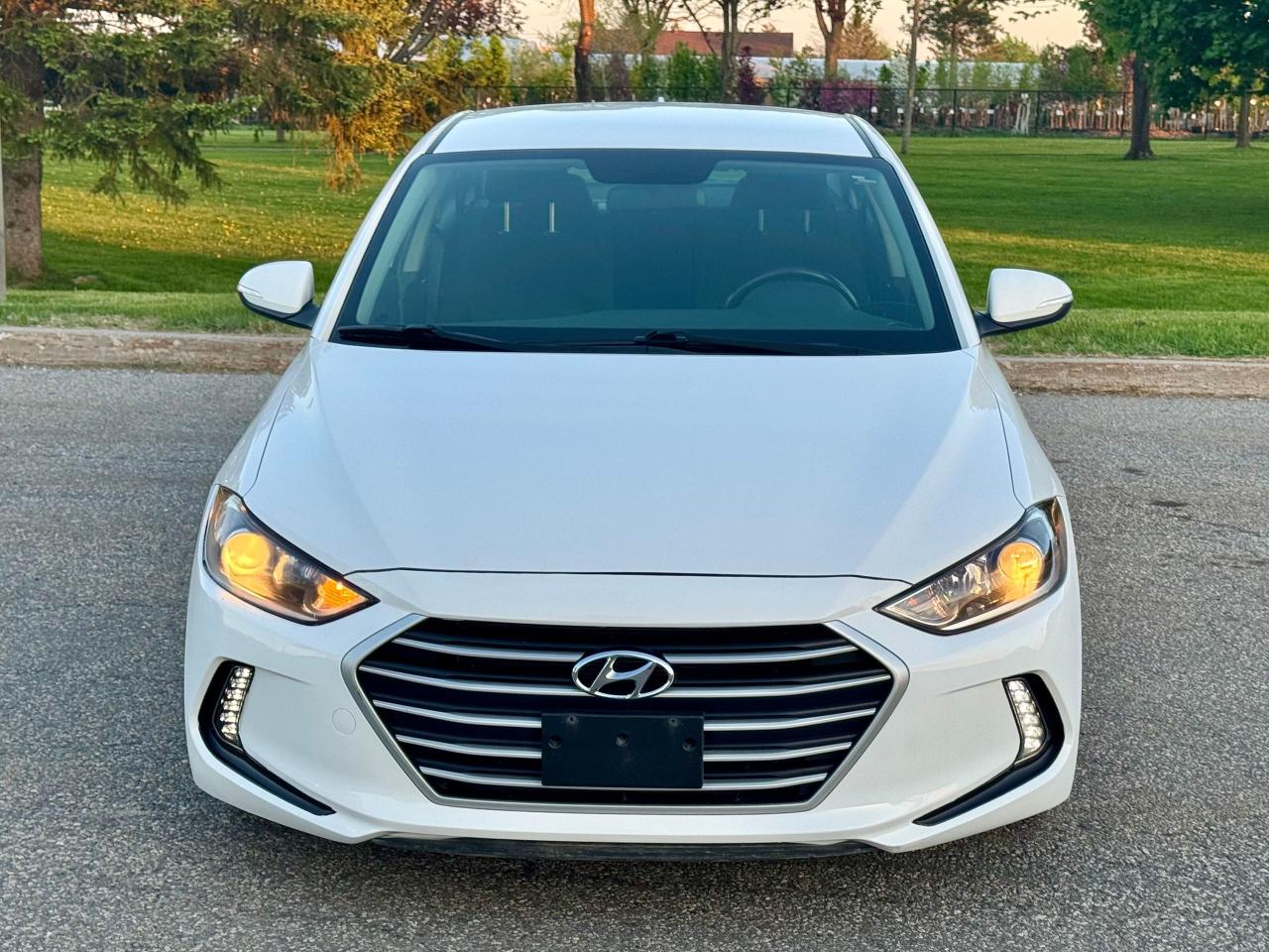 2017 Hyundai Elantra GL - Photo #3