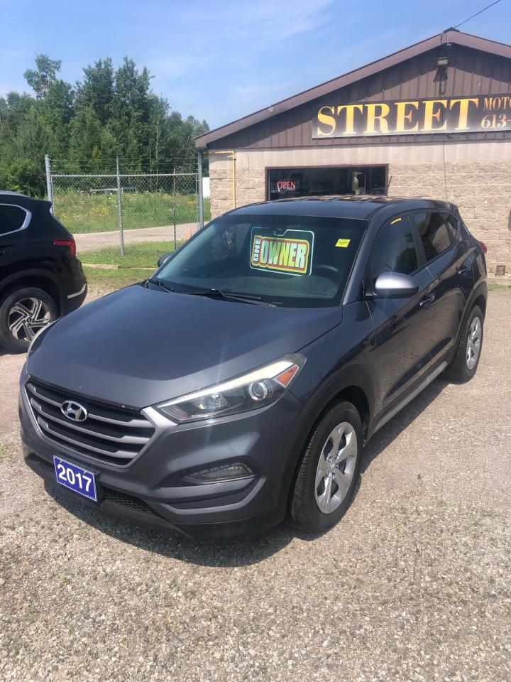 2017 Hyundai Tucson SE  FWD