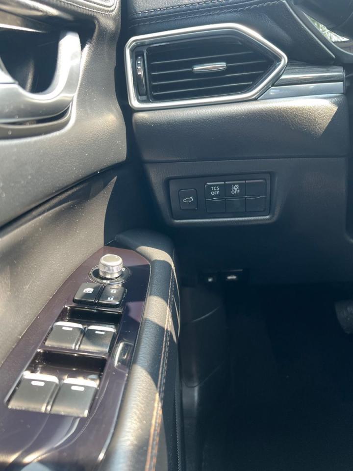 12640593