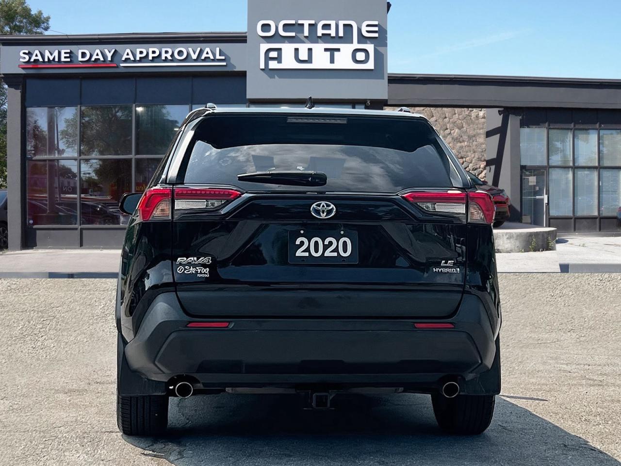 2020 Toyota RAV4 Hybrid LE - Photo #5