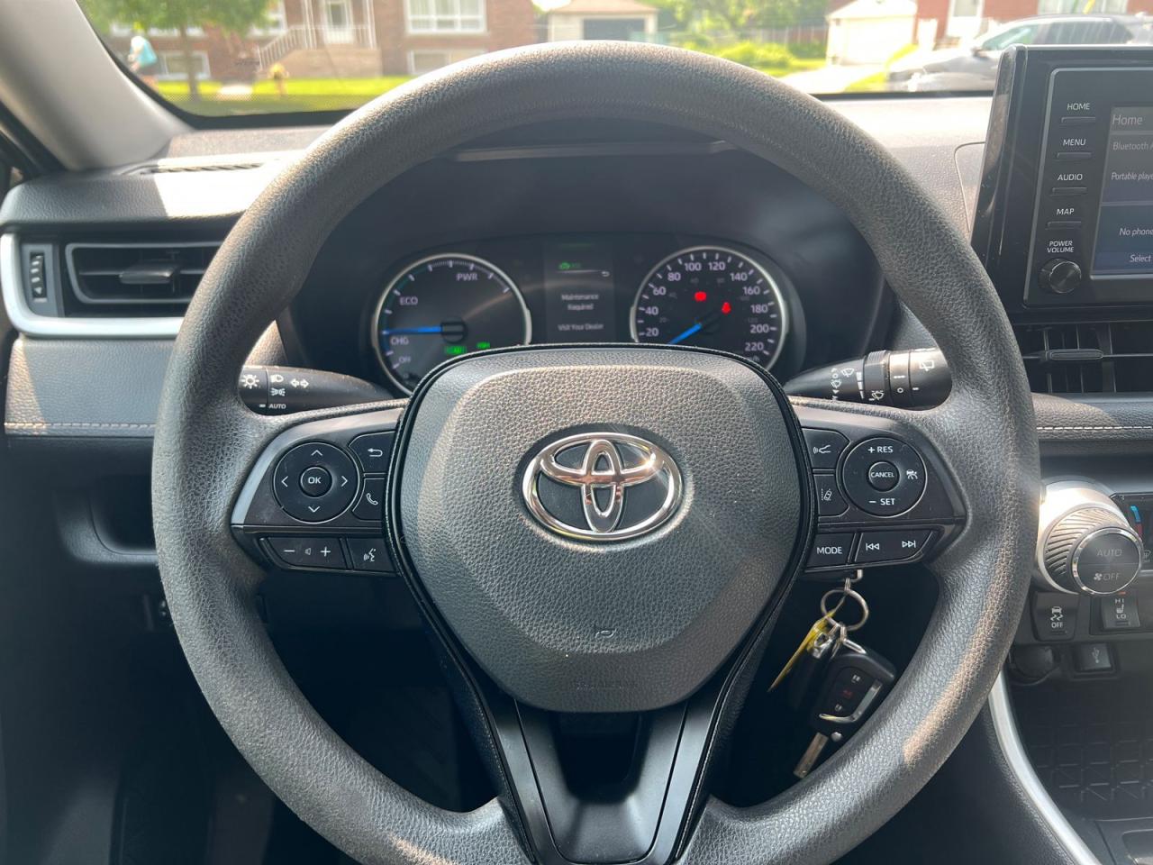 2020 Toyota RAV4 Hybrid LE - Photo #14